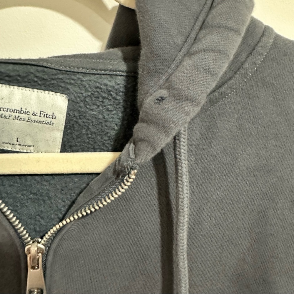 Abercrombie & Fitch “Soft A&F Max Essentials” Charcoal Zip-Up Hoodie - Picture 3 of 3